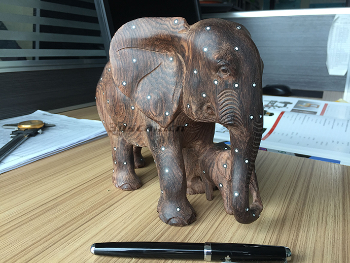缅甸大象木雕实物图