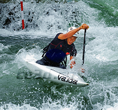 皮划艇模型逆向检测